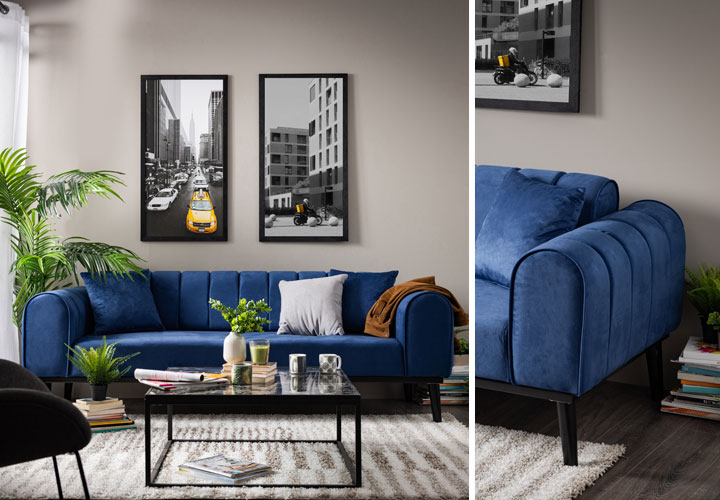 Plava sofa kao centar pažnje atraktivnog enterijera